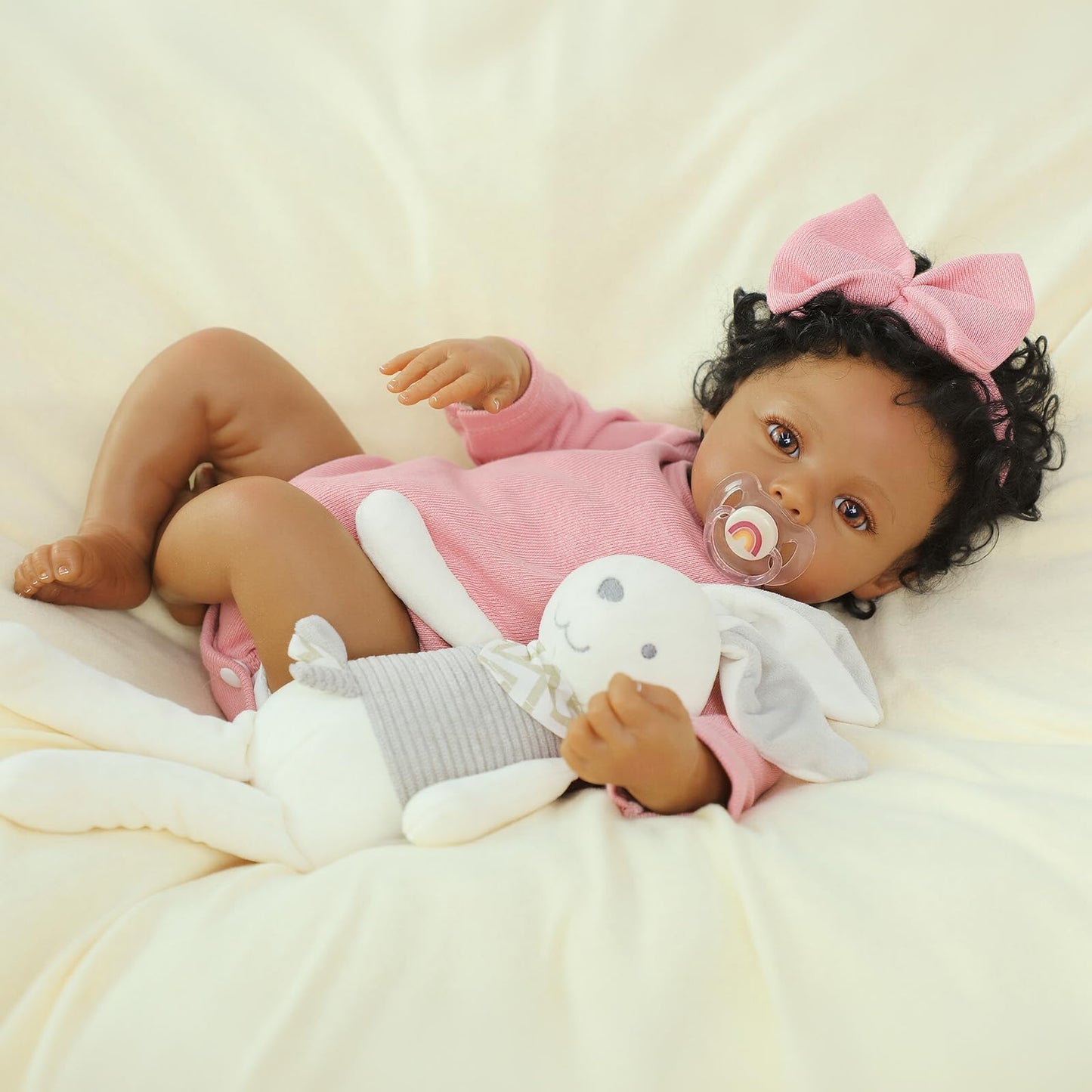 WOOROY Reborn Baby Doll Black Girl, 18 Inch Realistic African American Newborn Real Life Baby Doll, Handmade Realistic Vinyl Lifelike Baby Doll with Clothes for Kids and Collectors