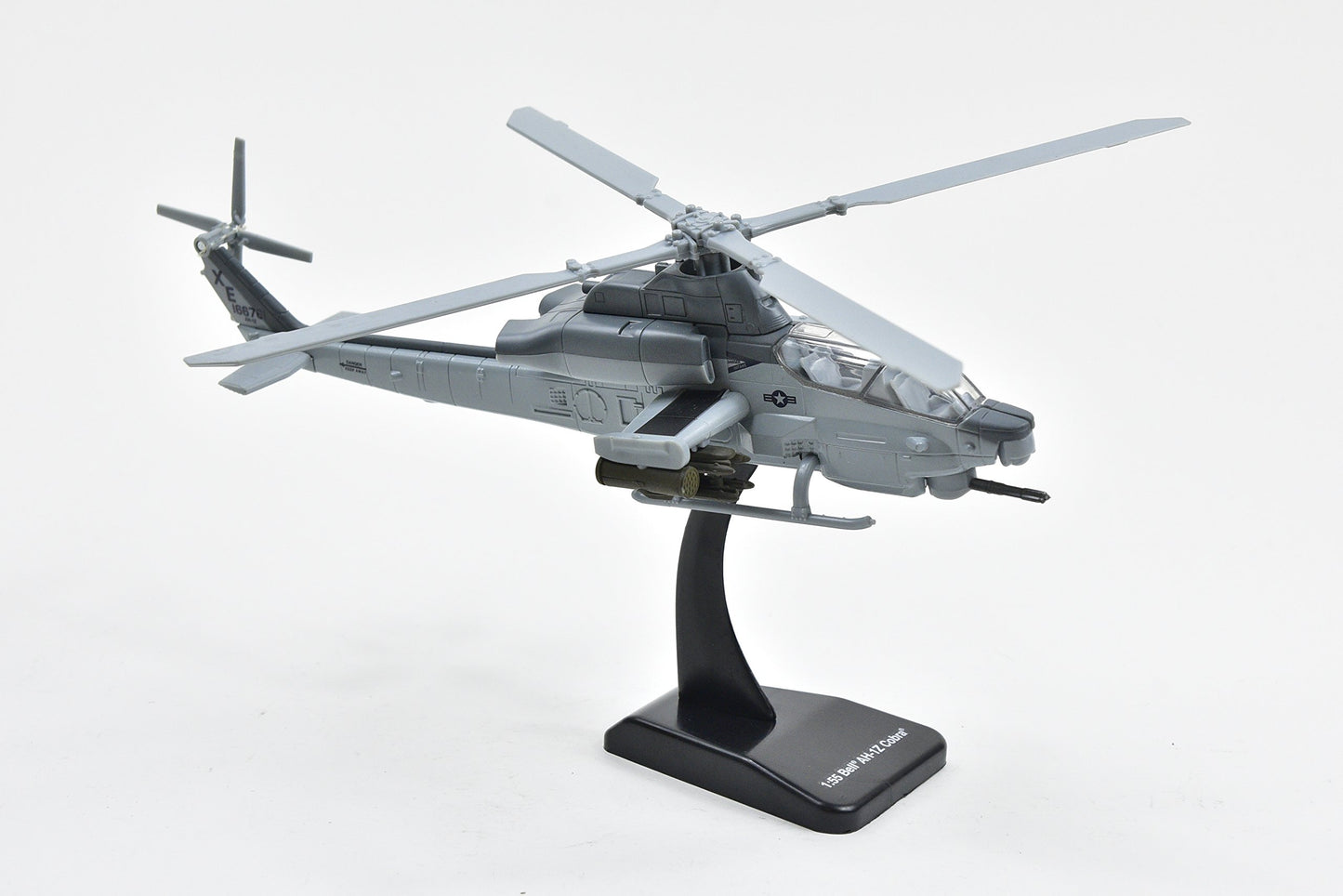 NewRay 26123 "Ah-1Z Cobra Model Military Helicopter