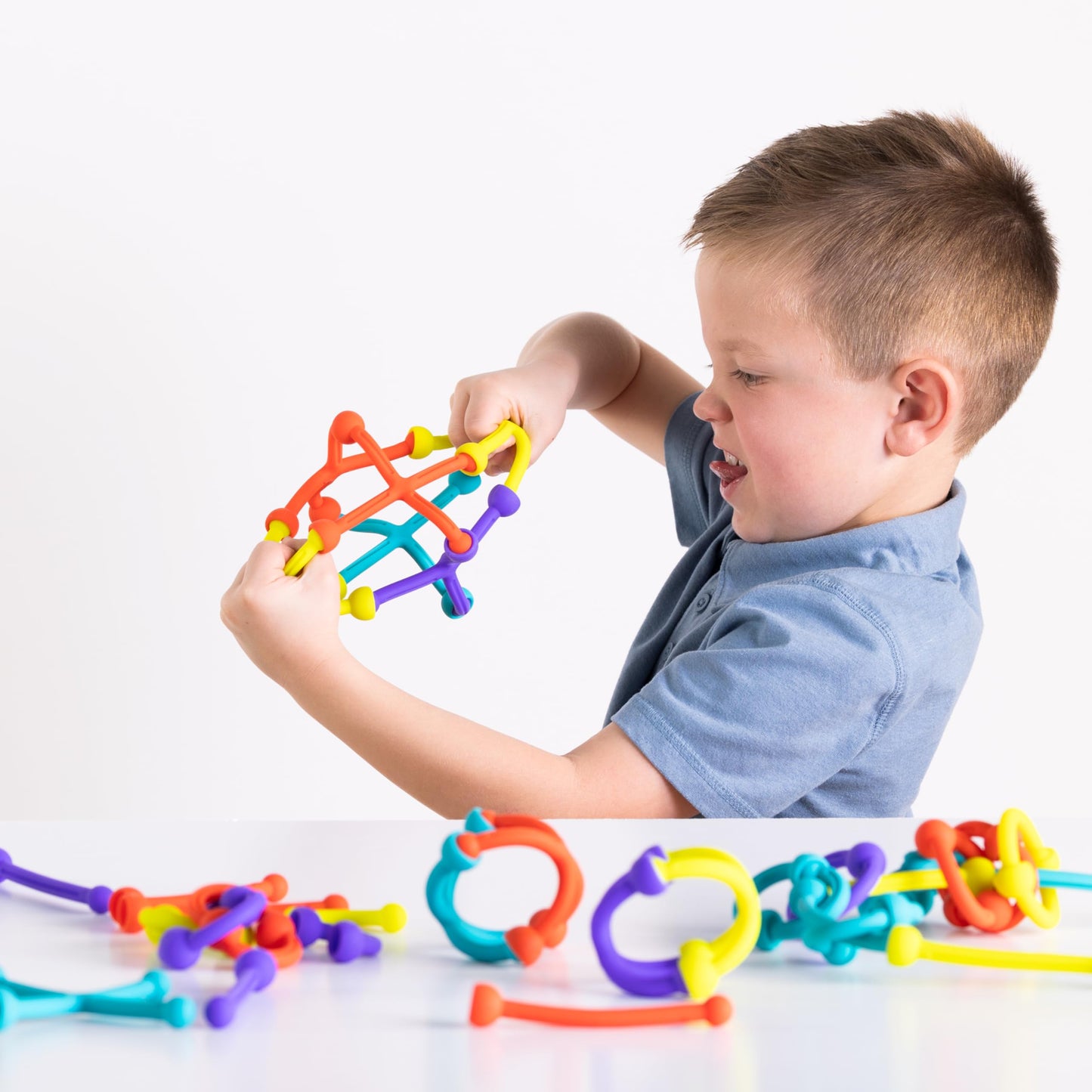 Fat Brain Toys Plip Kit, Building Toys for Creative Play, Creative Construction Play Set, Kids Toys Ages 5 to 12