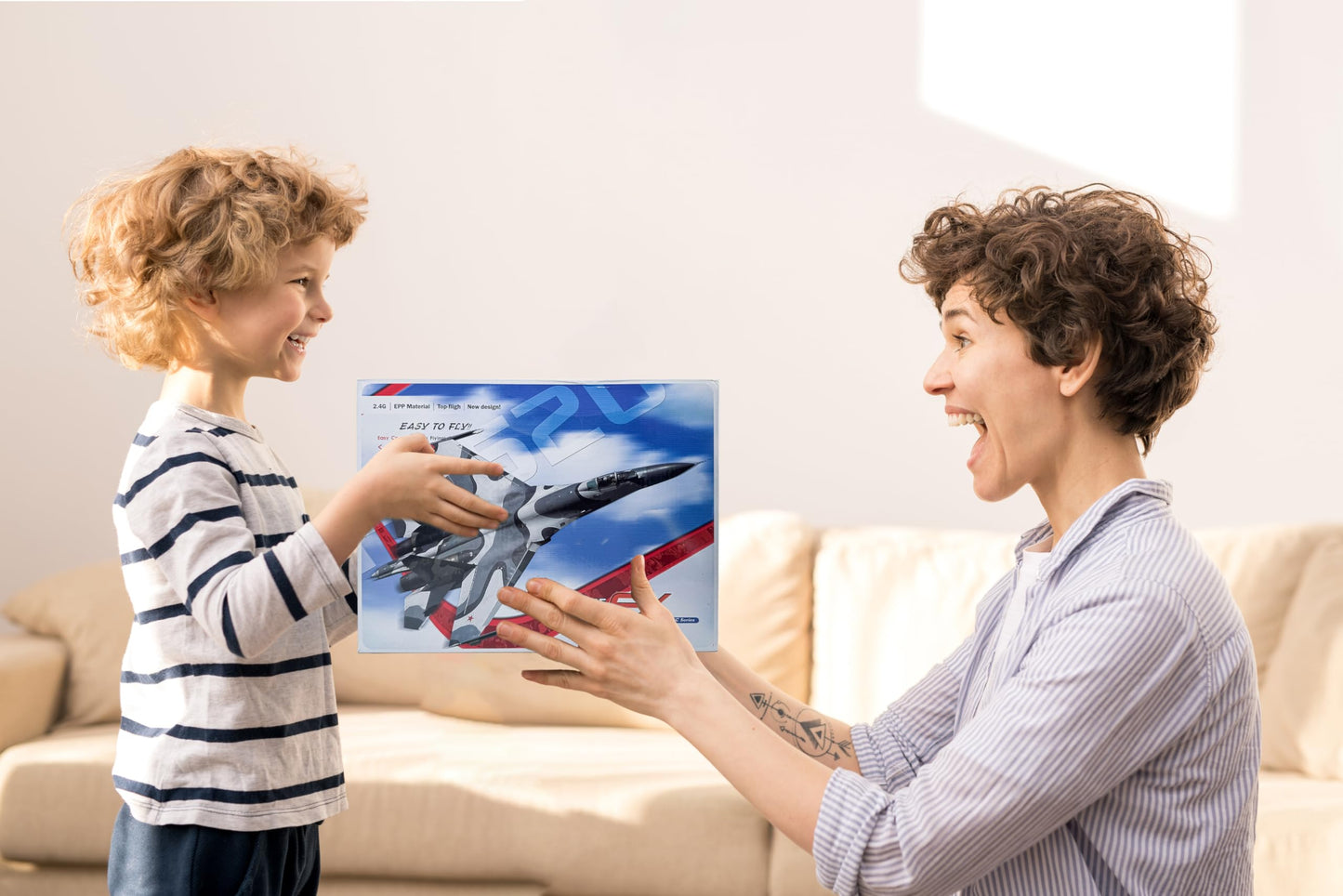 Eayaele SU-35 RC Plane, 2CH Remote Control Airplane, Ready & Easy to Fly for Beginners, RC Aircraft Jet with Luminous (Blue)