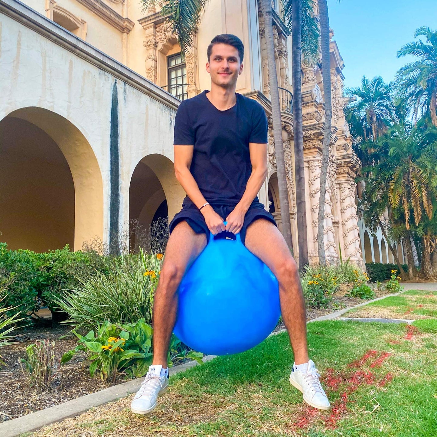 AppleRound Hippity Hoppity Hopball with Pump – Bouncy Exercise Ball with Handle for Teens & Adults, 28 Inch / 70 cm for Ages 13+, Cloud Colors (Blue)