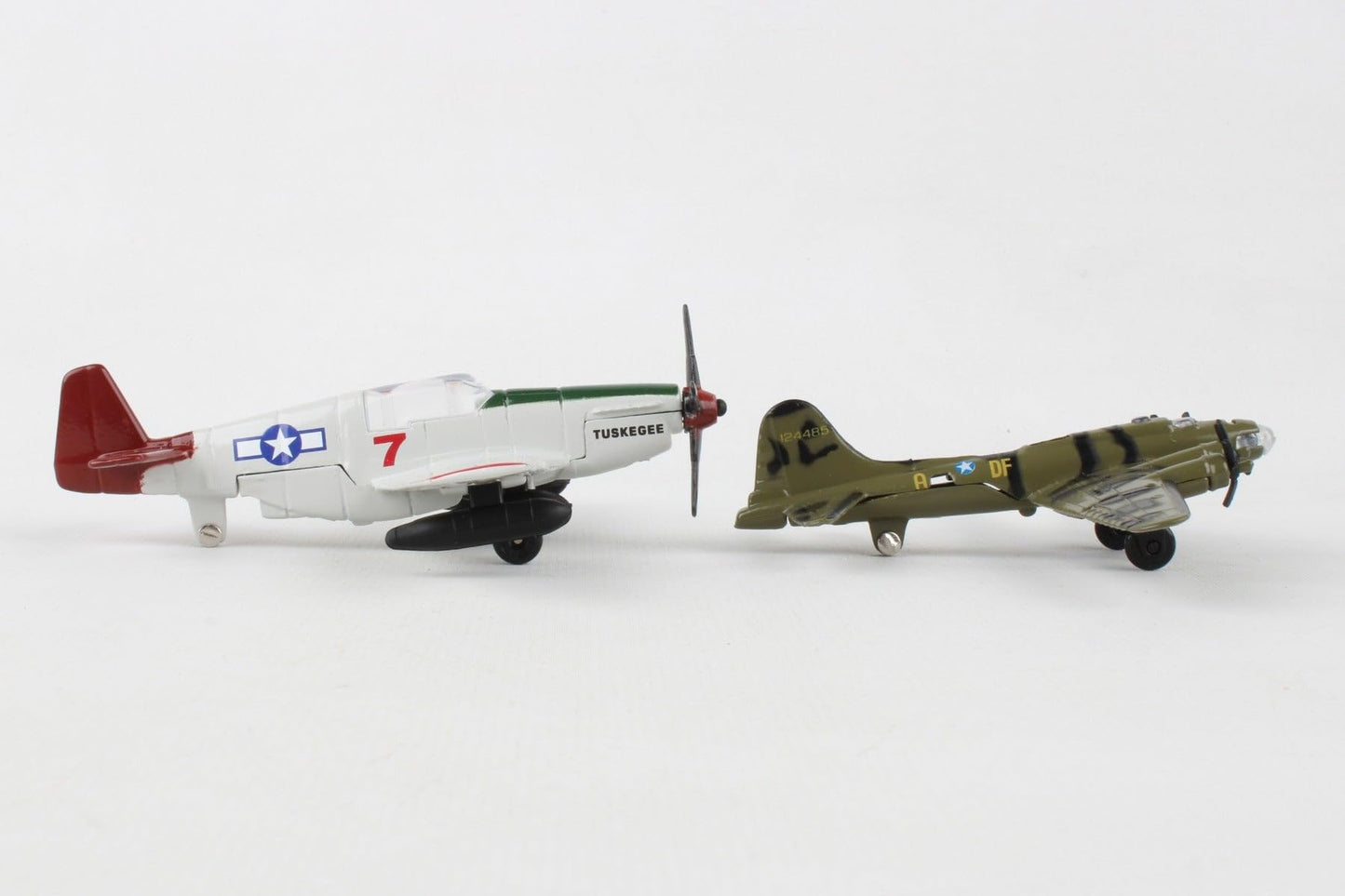 Daron Boeing WWII Playset