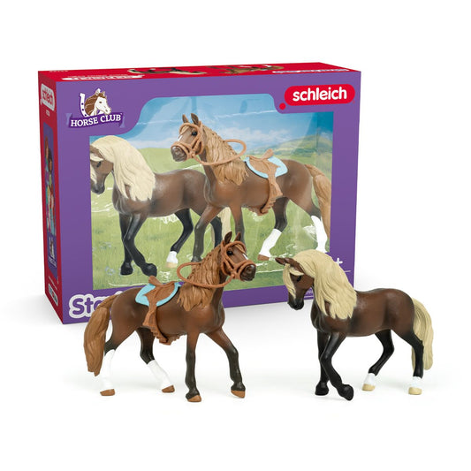 Schleich Horse Club 4-Piece Paso Peruano Horse Toy Set with Paso Peruano Mare, Stallion and Saddle with Bridle