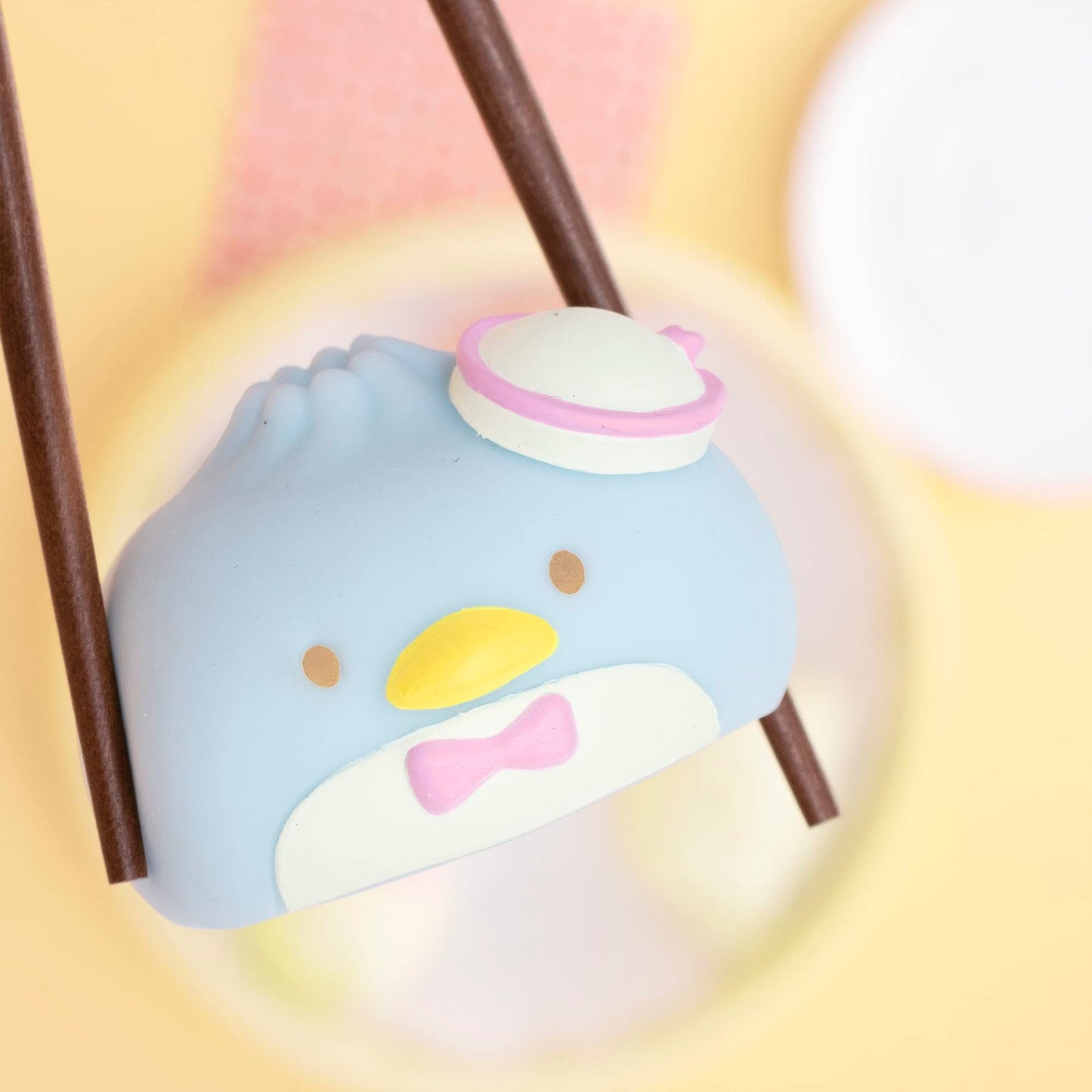 Hamee Sanrio Hello Kitty and Friends Cute Water Filled Surprise Capsule Squishy Toy [Steamed Bun] [Birthday Gift Bag, Party Favor, Gift Basket Filler, Stress Relief] – 5 Pc. (All 5 Styles)