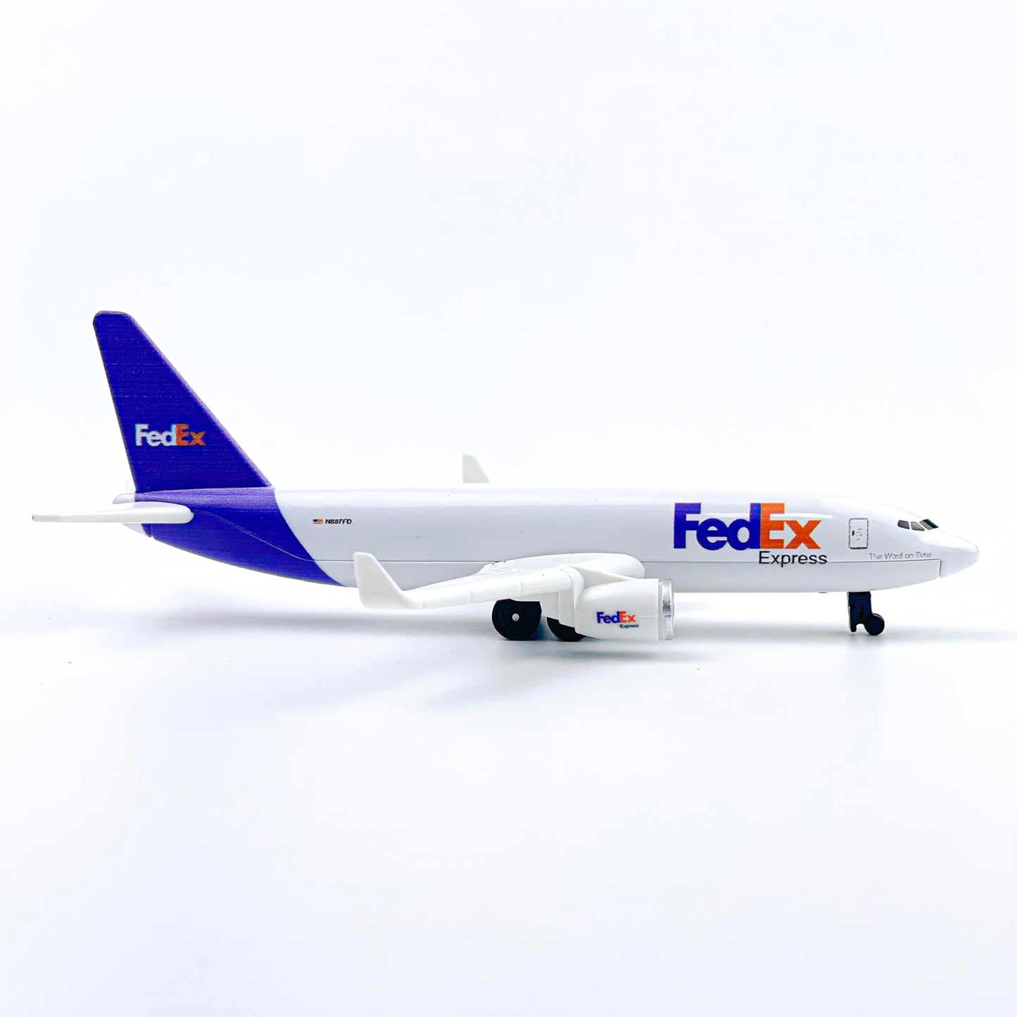 WngAur Airplane Model, FedEx Aircraft Die-cast Metal Planes Suitable for Collection and Desktop Decor