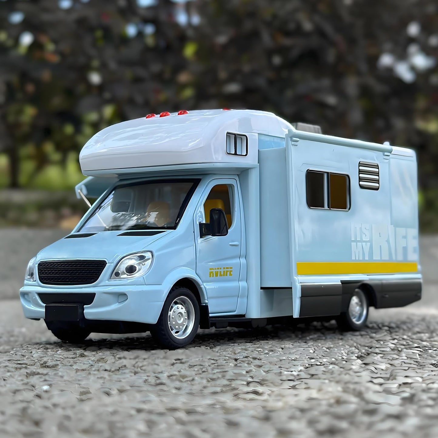 NOVAFUSION Toy Campers for Kids Toy RV,Die Cast Metal Toy Camper for 3 4 5 6 7 8 9 Year Old Kids, Pull Back RV Toy with Light and Sound,Camper Van Gifts for Kids, Trucks for Kids Ages 4-8（Blue）