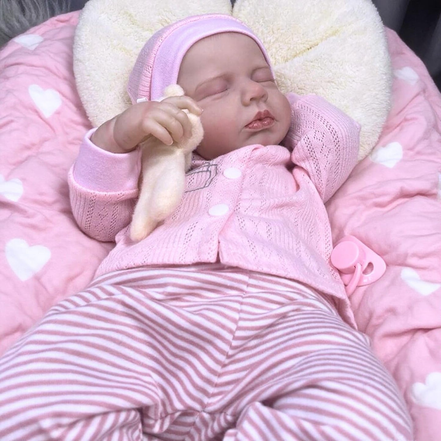 MRB Lifelike Reborn Baby Dolls-20 inch Realistic Newborn Baby Dolls, Soft Vinyl and Cloth Body Real Life Baby Dolls Girl with Accessories Birthday Gift for Kids Age 3+