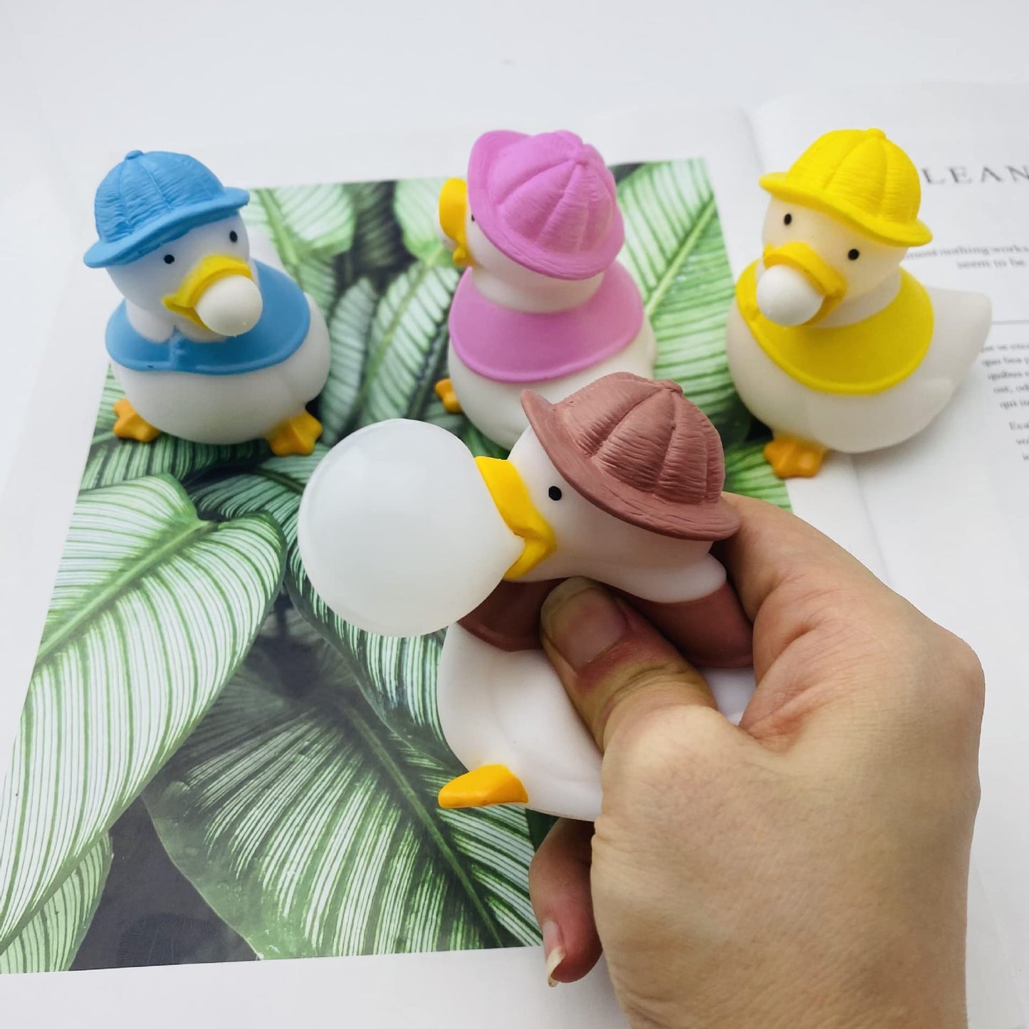 4 Pcs Ducks Squeeze the Bubble Ball ，Relieve Stress Fidget Toys for Children and Adults,Squeeze Sensory Toys for Anxiety, Autism, ADHD.(4 Ducks)