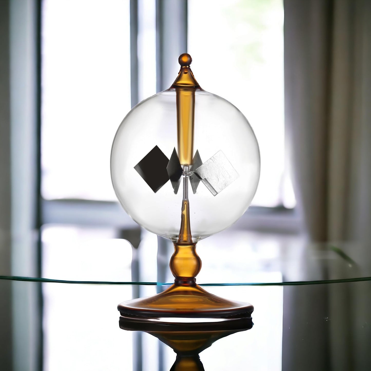 DORAMI Orange Solar Power Crookes Radiometer Solar Energy Spinning Vanes Glass Windmill Gift Home Desk Decoration
