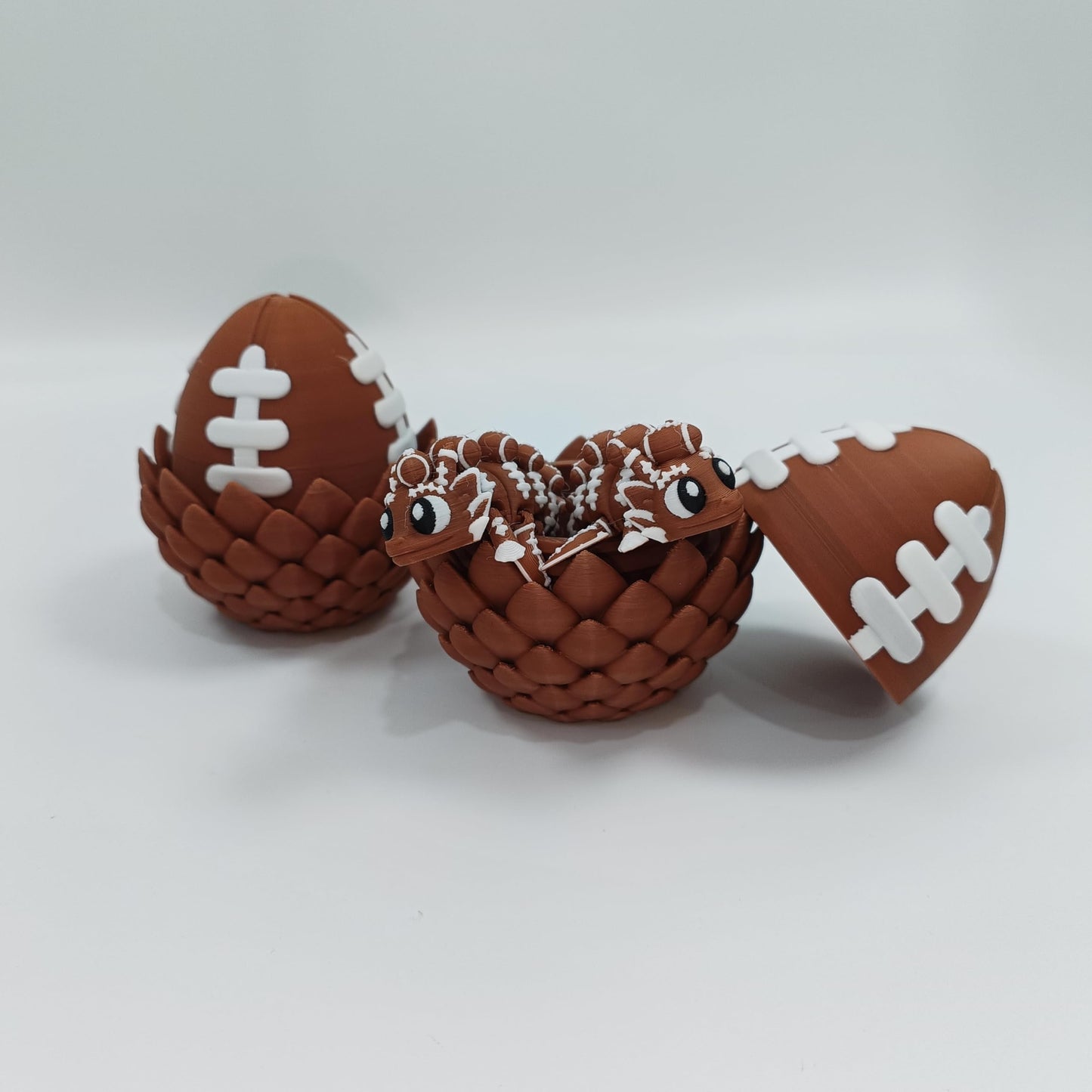 3D Printed Dragon Eggs with Dragon Inside - Cool Fun Stuff Fidget Toy for Home Desk Decoration, for Anyone, Ideal for Christmas, Easter & Daily Surprises