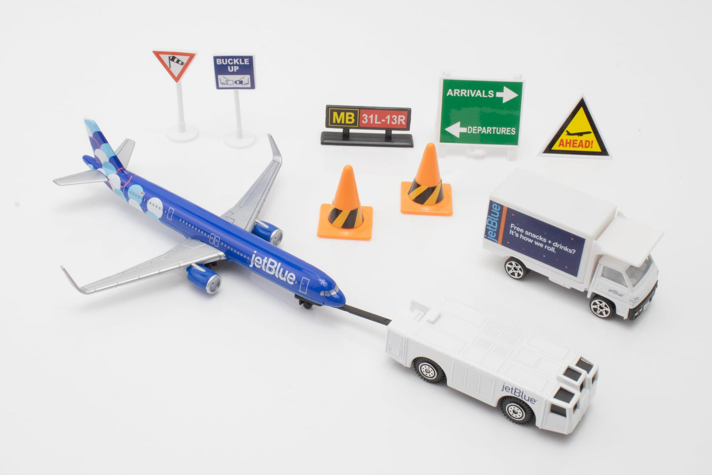 Daron 12-Piece jetBlue A321 Balloons Livery Airport Die-Cast Metal and Plastic Airplane, Vehicles, and Accessories Playset Toy and Collectible, for Age 3+