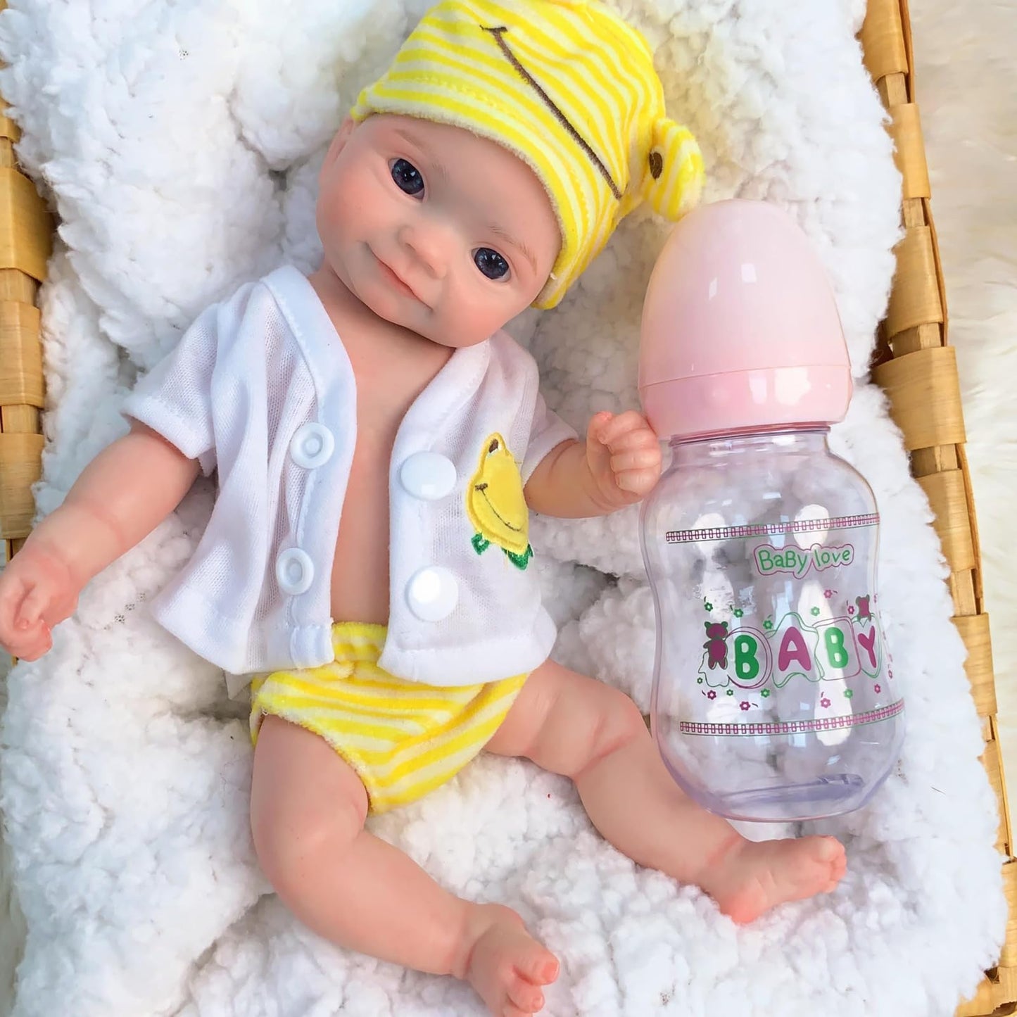 Yokyyi Lifelike Full Body Silicone Reborn Baby Dolls Girl - 11Inch Realistic Full Silicone Body Baby Doll with Big Eyes Yellow Frog Set for 3+ Years Old