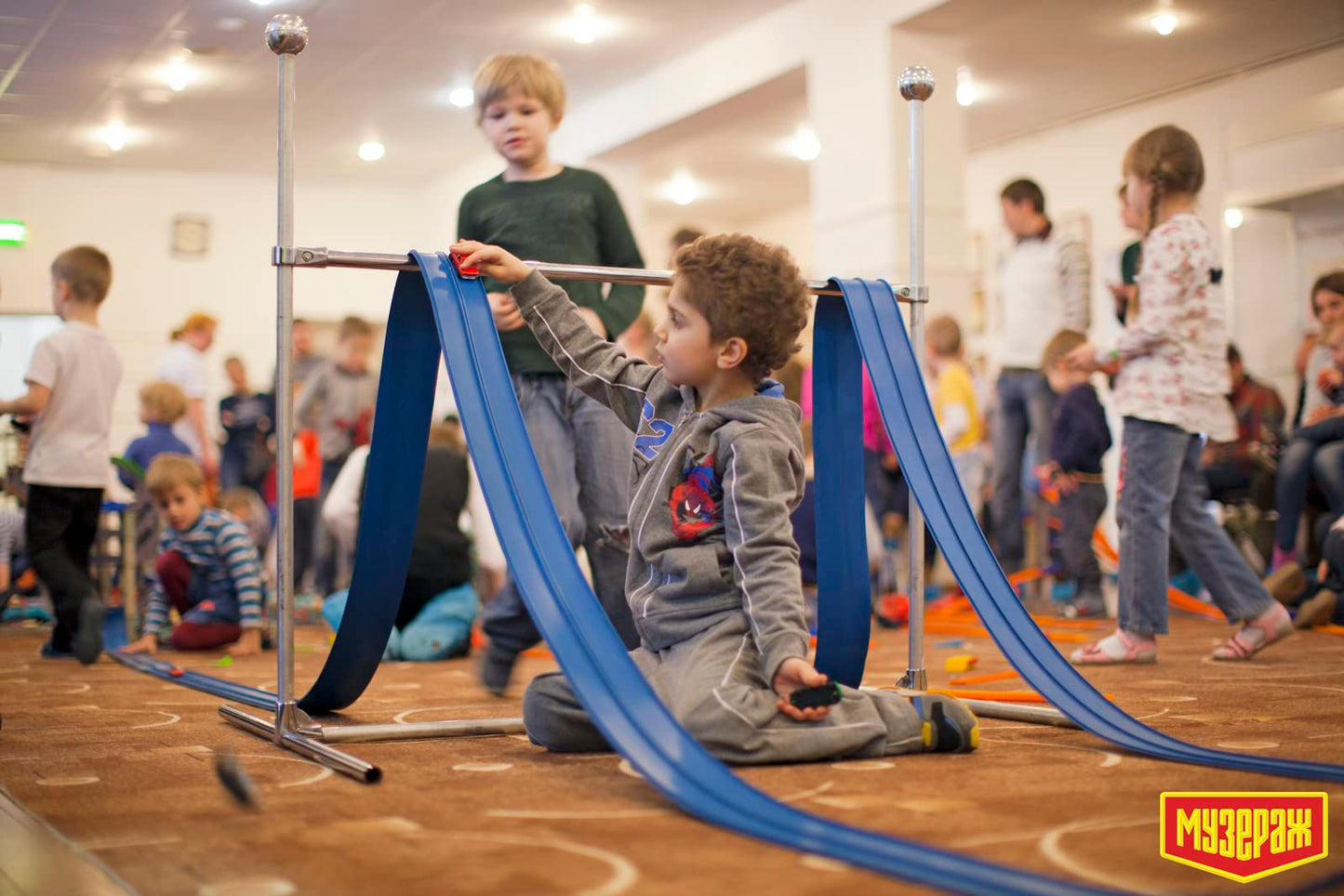 Blu Track® Classic 15-Foot Race Track Starter Set