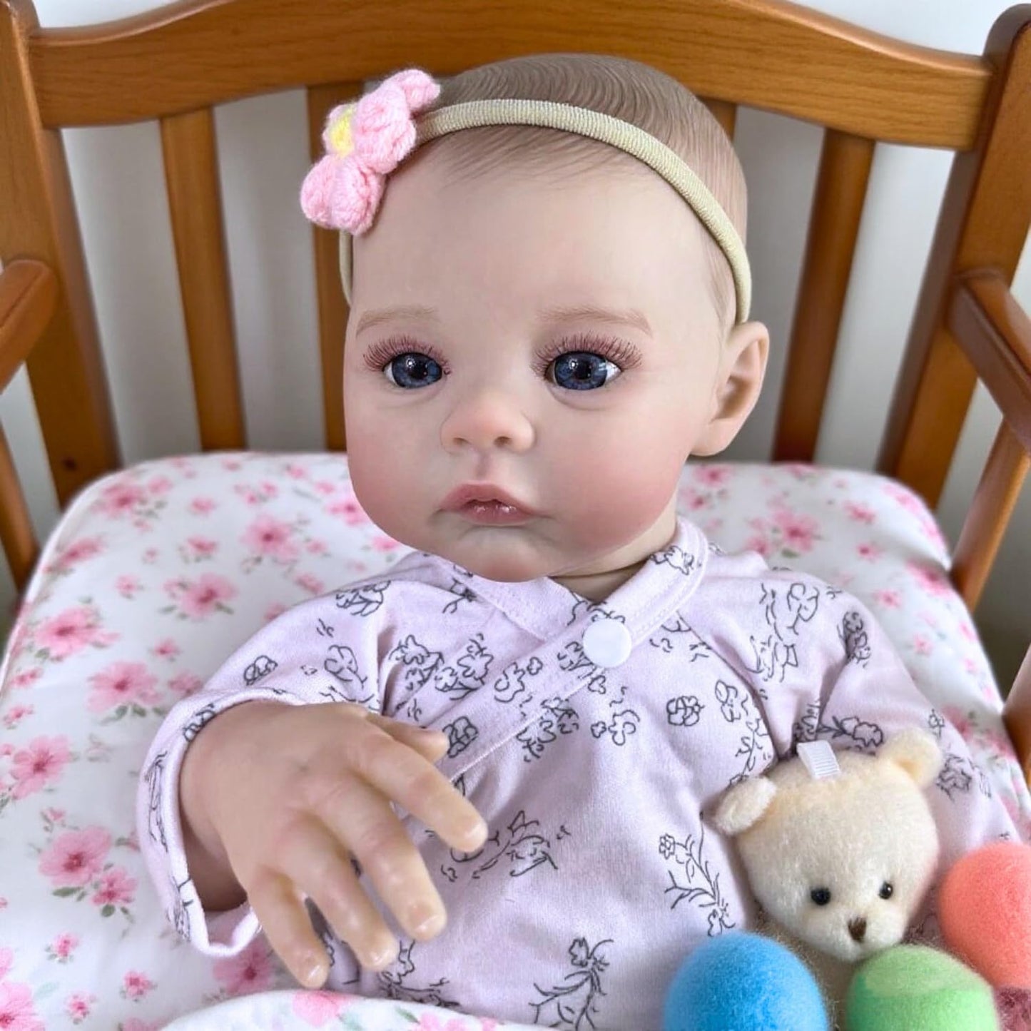 MRB Realistic Baby Dolls Girl, 18 Inch Full Vinyl Reborn Baby Doll with Posable Limbs, Lifelike Real Life Baby Dolls Newborn Washable, with Accessories for 3+ Years Old Kids