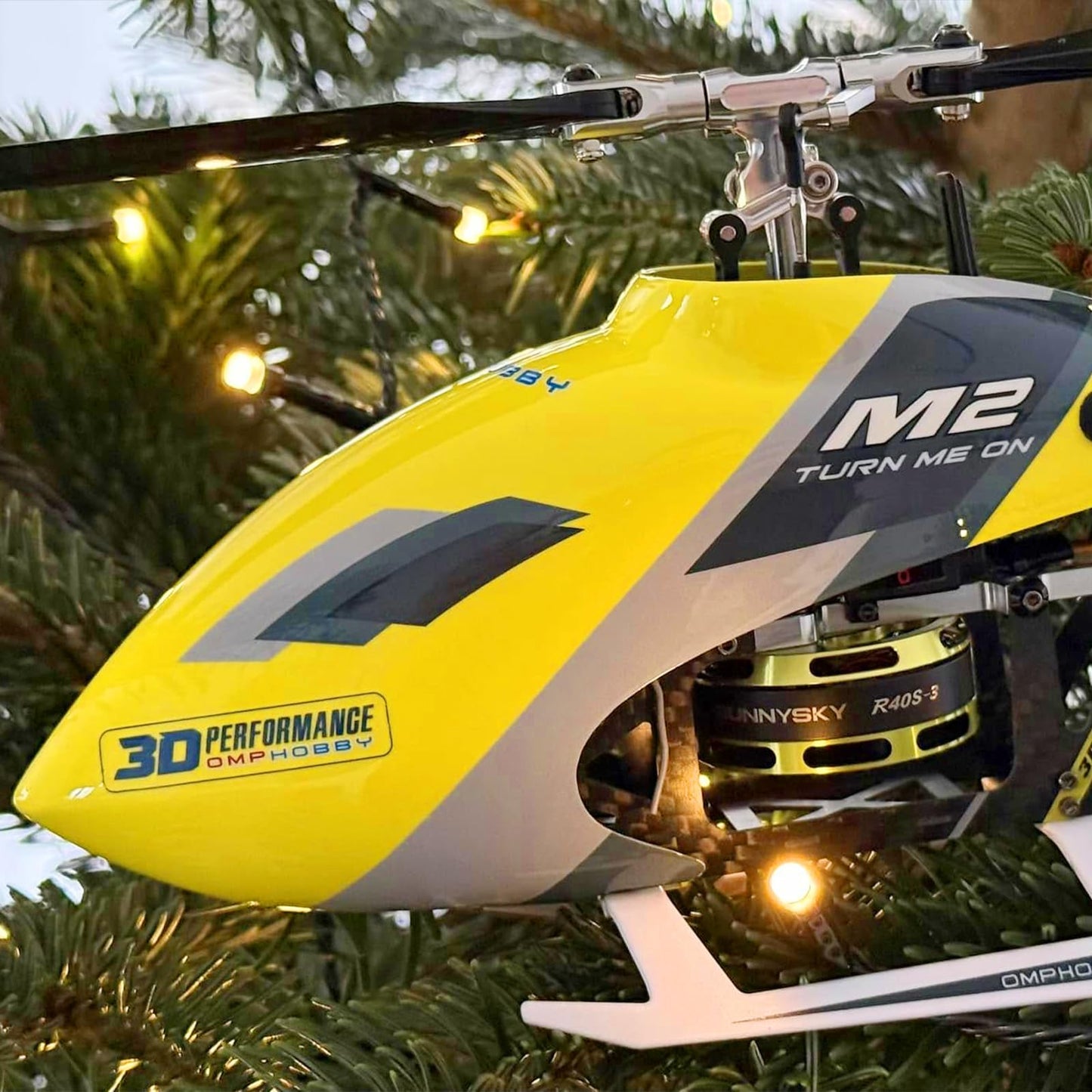 OMPHOBBY M2 EVO MK2 RC Helicopter for Adults - 6CH 3D Aerobatic RC Helicopters Outdoor with Dual Brushless Direct-Drive Motors, Outdoor Mini RC Aircraft For Advanced Pilots（PNP Version, Orange)