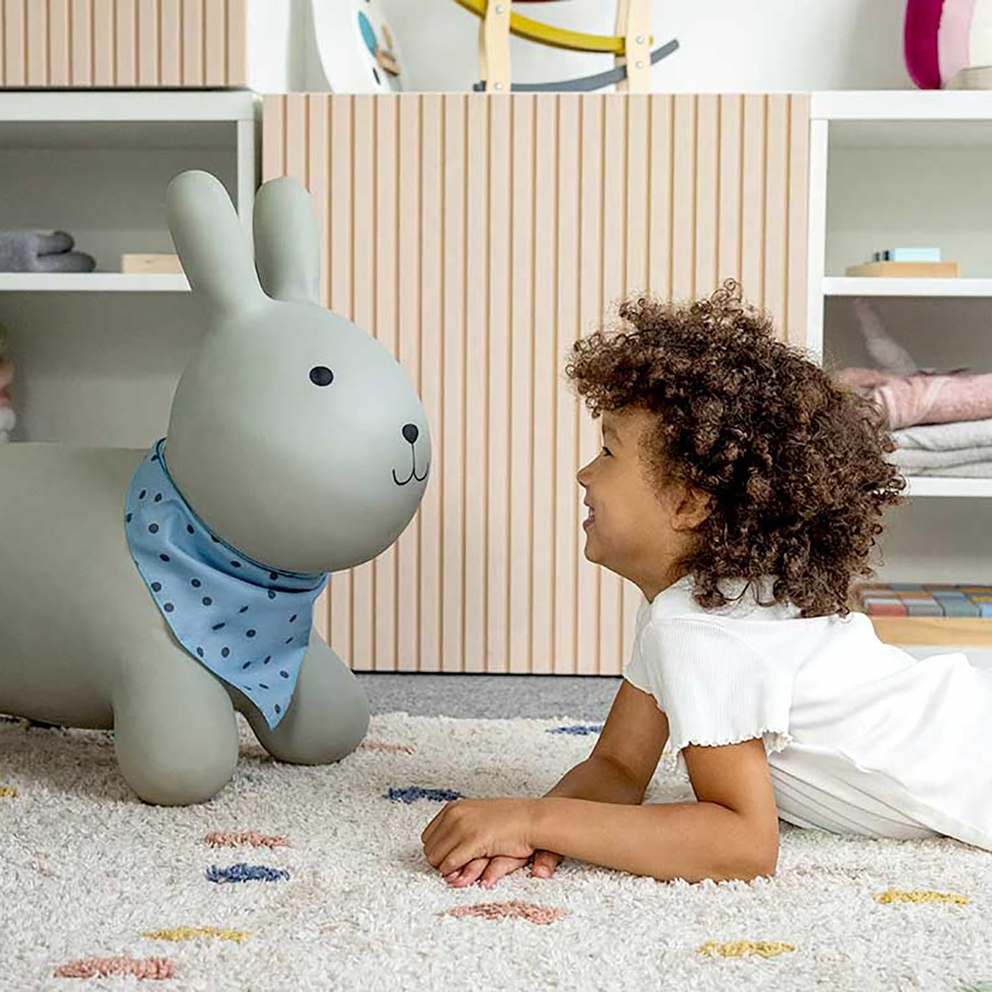 Kindsgut Bouncy Animal Hopper – Inflatable Bouncing Ride-On Toy for Kids & Toddlers Age 2+, Designed in Germany, Indoor & Outdoor, Rabbit