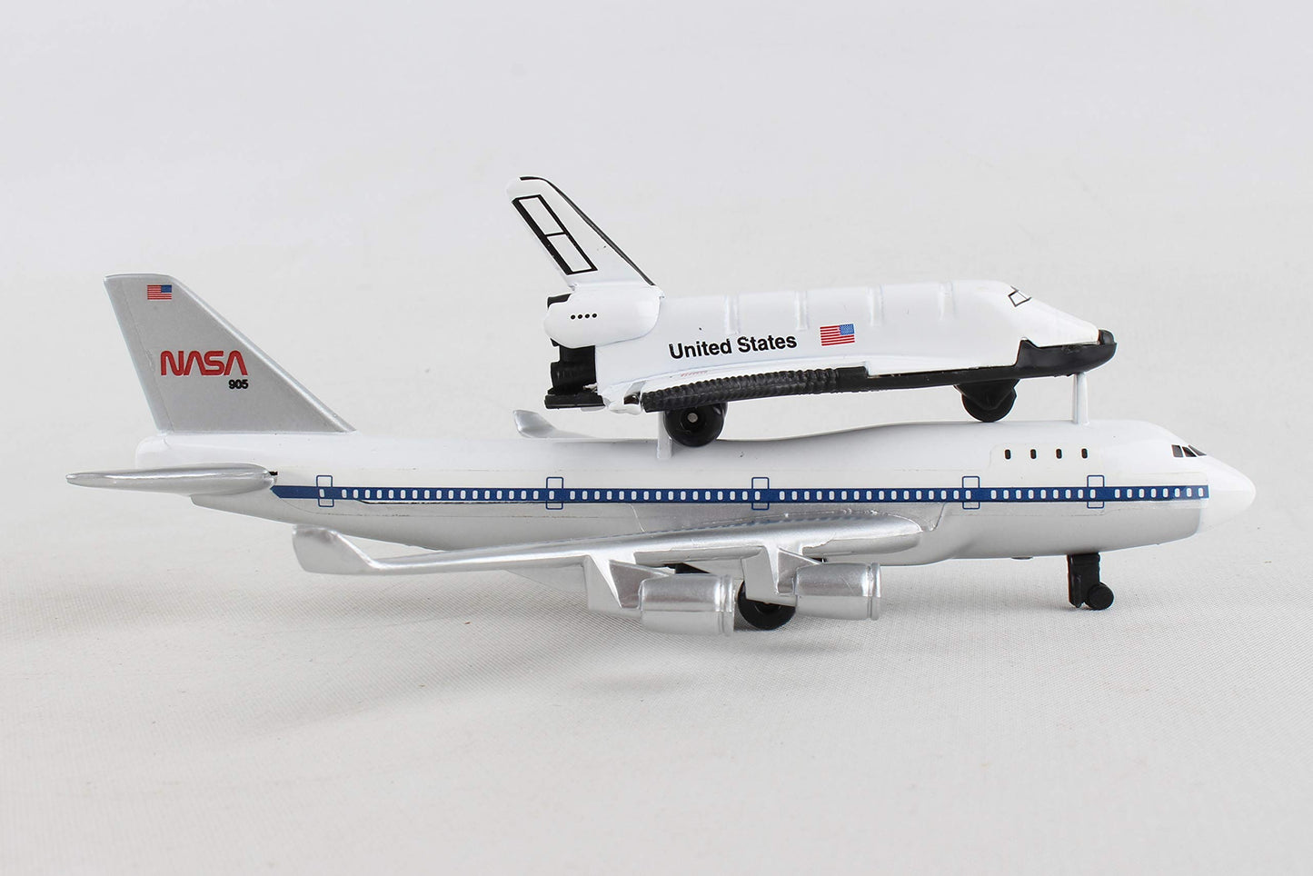 Daron Space Mission Toy Set Boeing 747 and Space Shuttle, Authentic Spacecraft Representations, Individually Packaged Playsets, Ages 3+
