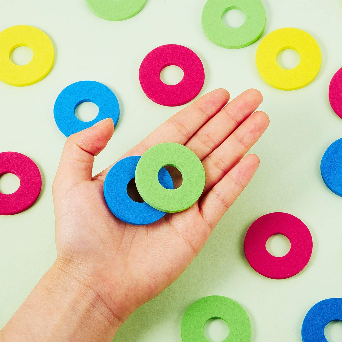 60 Pcs Foam Disc Shooter Flying Foam Disc Toy for Remote Control Robot Toy, Red, Blue, Yellow, Green
