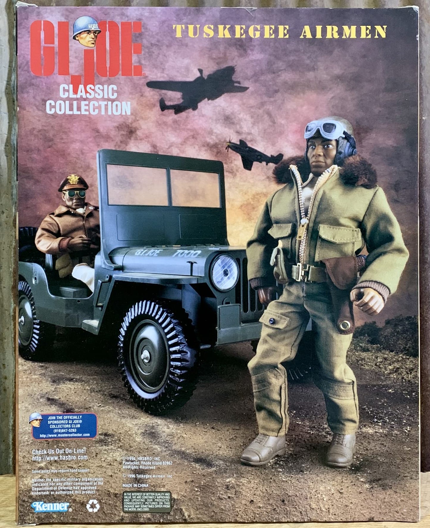 G.I. Joe - 1996 - Classic Collection - WW II Forces Collection - Tuskegee Bomber Pilot - 12 Inch Action Figure - w/ Accessories - RARE - Out of Production - Limited Edition - Collectible