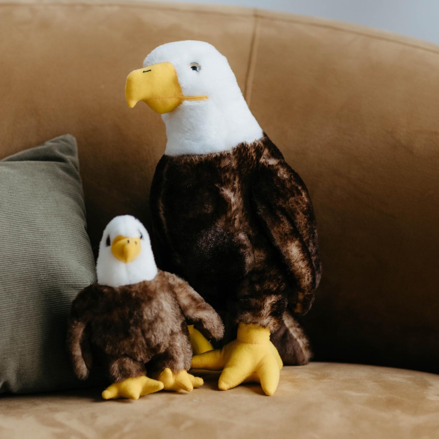 The Petting Zoo Bald Eagle Stuffed Animal, Gifts for Kids, Wild Onez Zoo Animals, Bald Eagle Plush Toy 9 inches