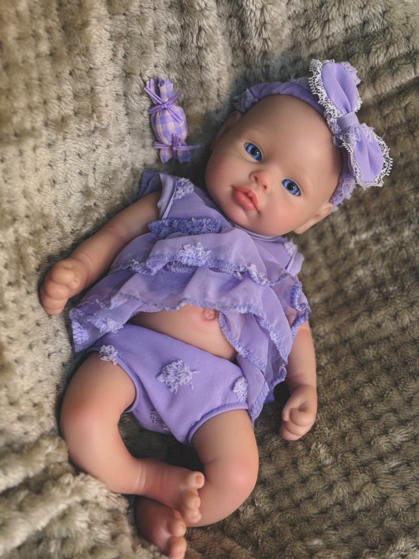 Aniiyy 13 Inch Full Body Silicone Baby Dolls Can Open Mouth Take a Pacifier Realistic Soft Silicone Reborn Baby Doll Birthday Gifts for Kids