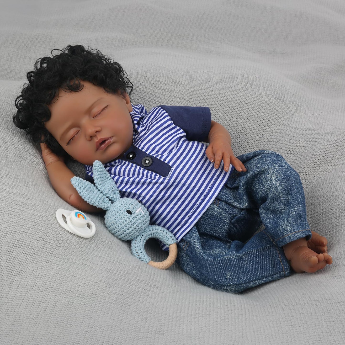 WOOROY Realistic Reborn Baby Dolls Black - 18 Inch Real Life Baby Dolls African American Baby Boy Poseable, Lifelike Sleeping Newborn Soft Cloth Body, Complete Gift Set for Kids Age 3+
