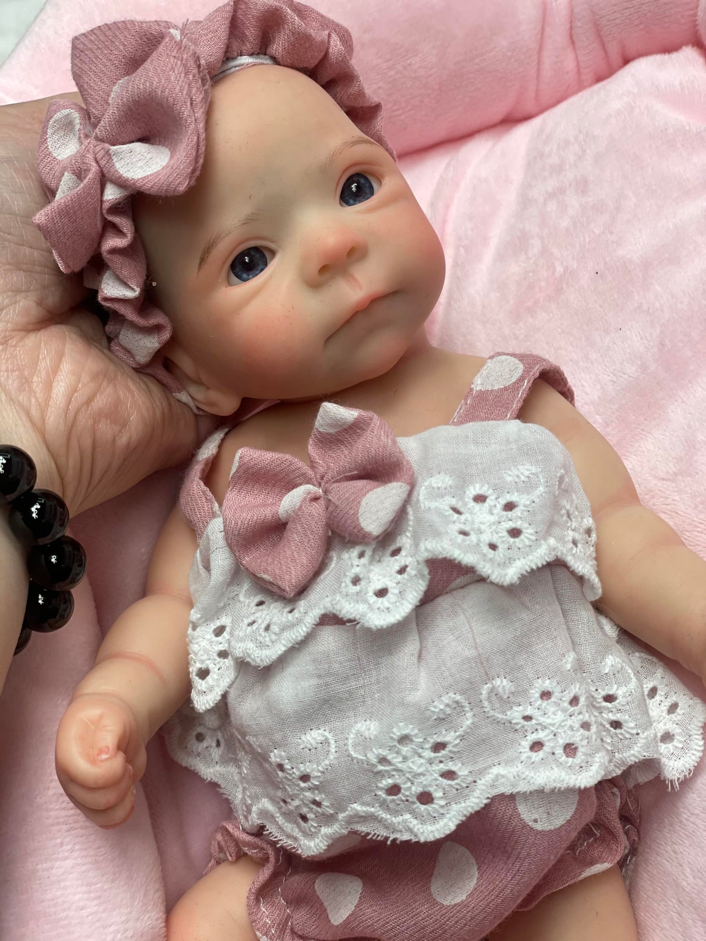 Aniiyy 10Inch Full Body Silicone Baby Dolls Can Open Mouth Silicone Reborn Newborn Girl Dolls that Look Real