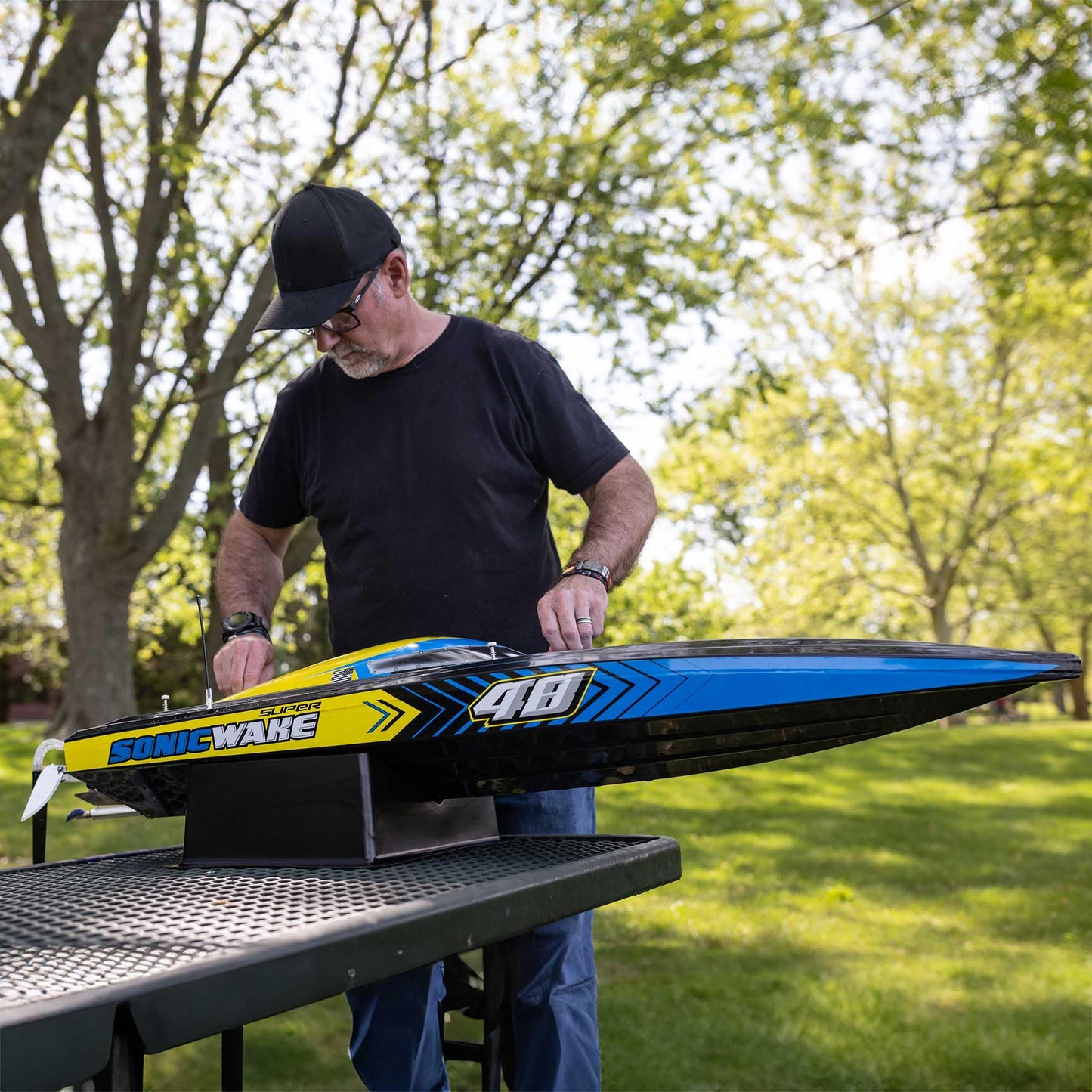 Pro Boat Super Sonicwake RC Boat 48" 8S Self Righting BL RTR Battery and Charger Not Included PRB08052