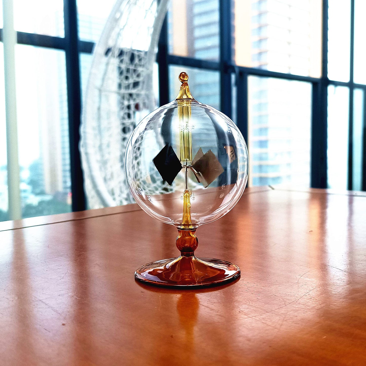 DORAMI Orange Solar Power Crookes Radiometer Solar Energy Spinning Vanes Glass Windmill Gift Home Desk Decoration