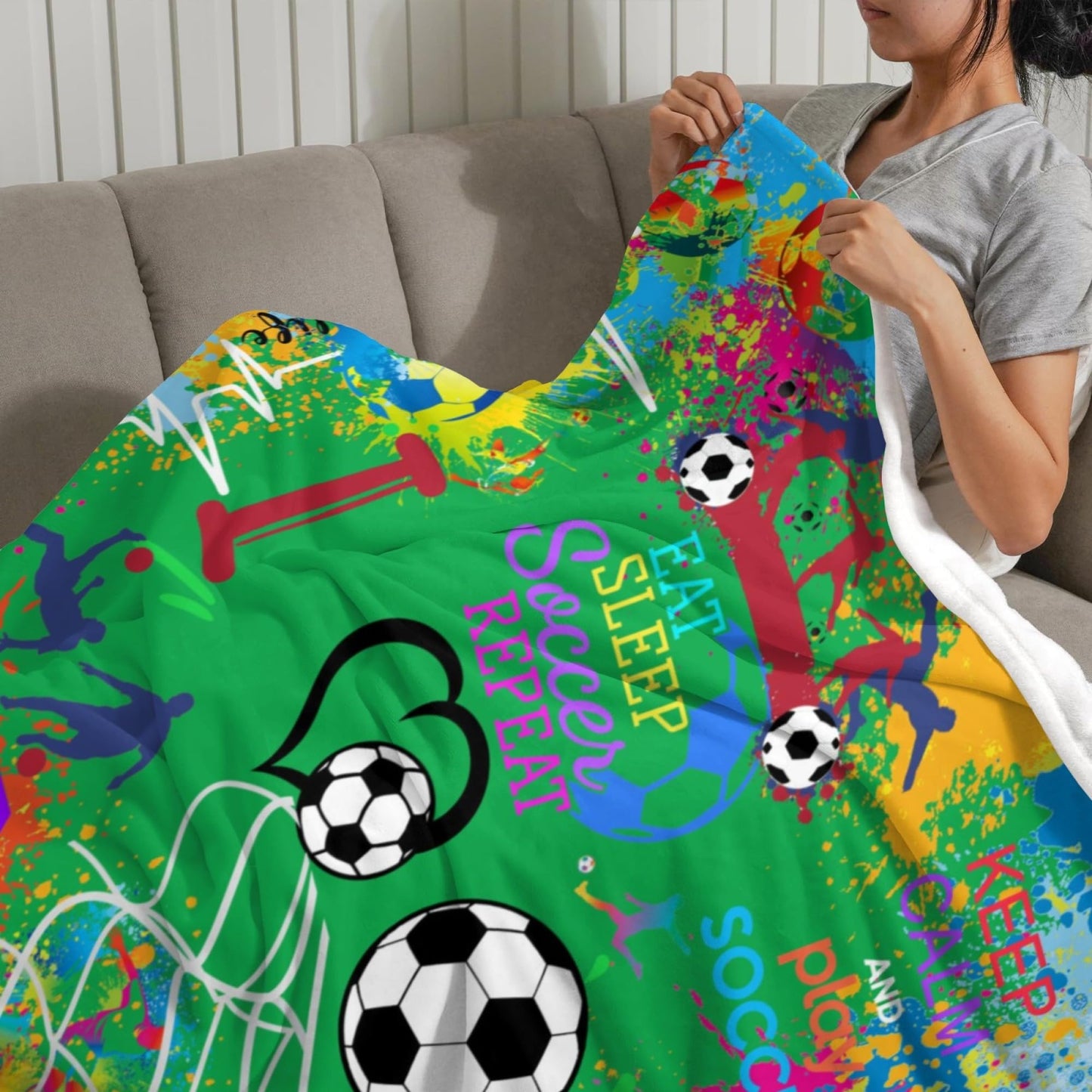 Soccer Blanket Gifts for Girls Women Ultra Soft Flannel Soccer Throw Warm Blanket for Soccers Lovers Gifts Adults Kids 50" X 40"