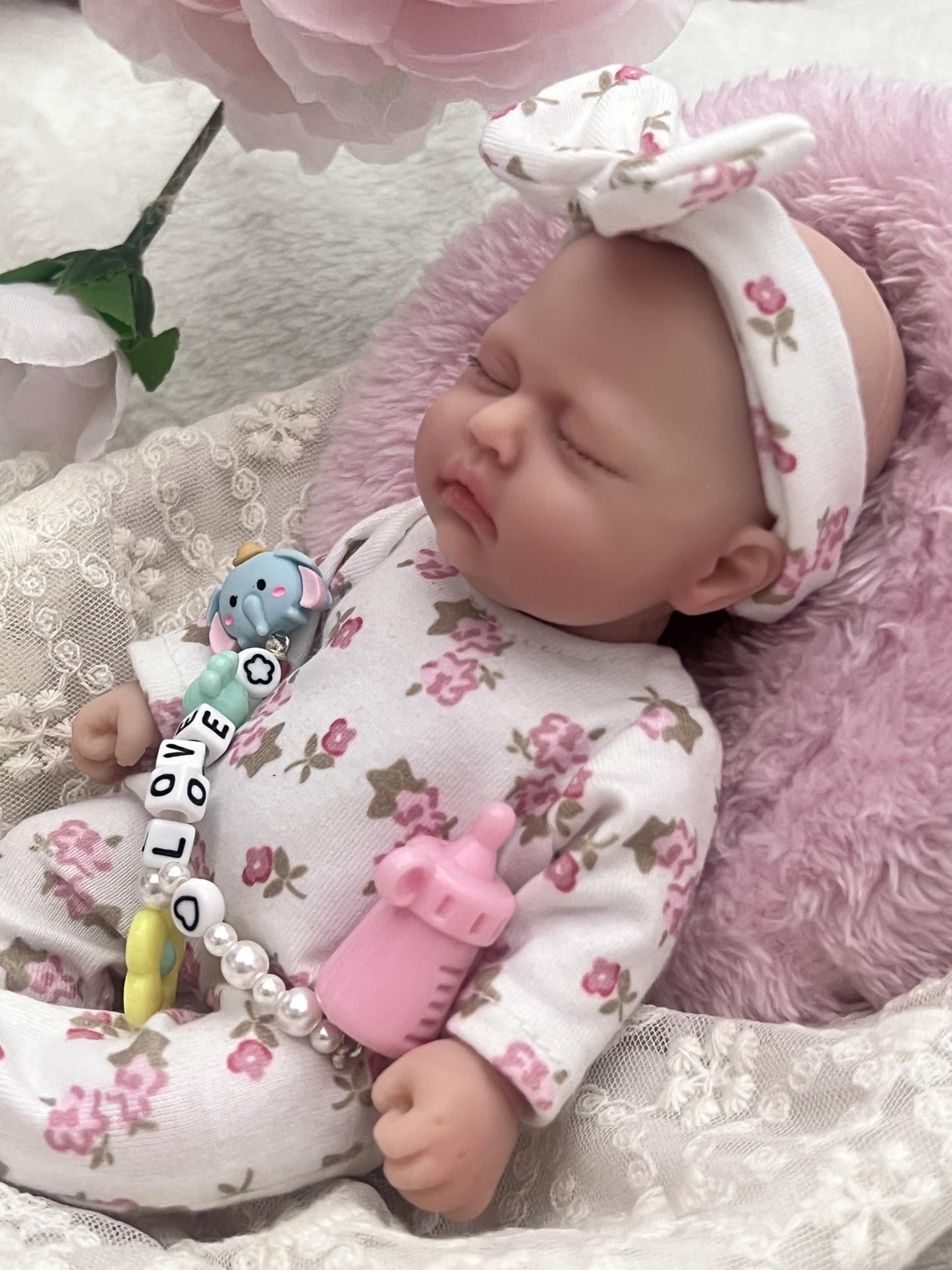 MYREBABY 7 Inch Reborn Baby Doll ， Silicone Doll Girl Betty, Mini Realistic Newborn Baby Dolls Silicone Full Body with Feeding Accessories