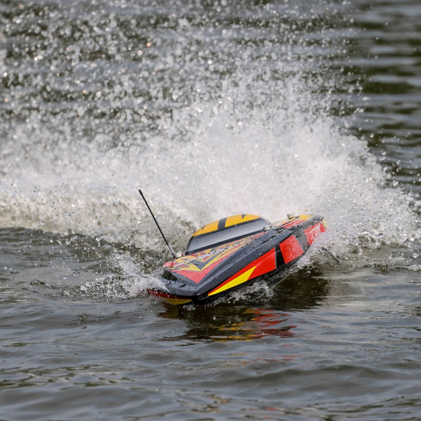 Pro Boat Sonicwake V2 36" Self-Righting Brushless RC Boat Deep-V RTR Batteries and Charger Not Inccuded Black PRB08032V2T1