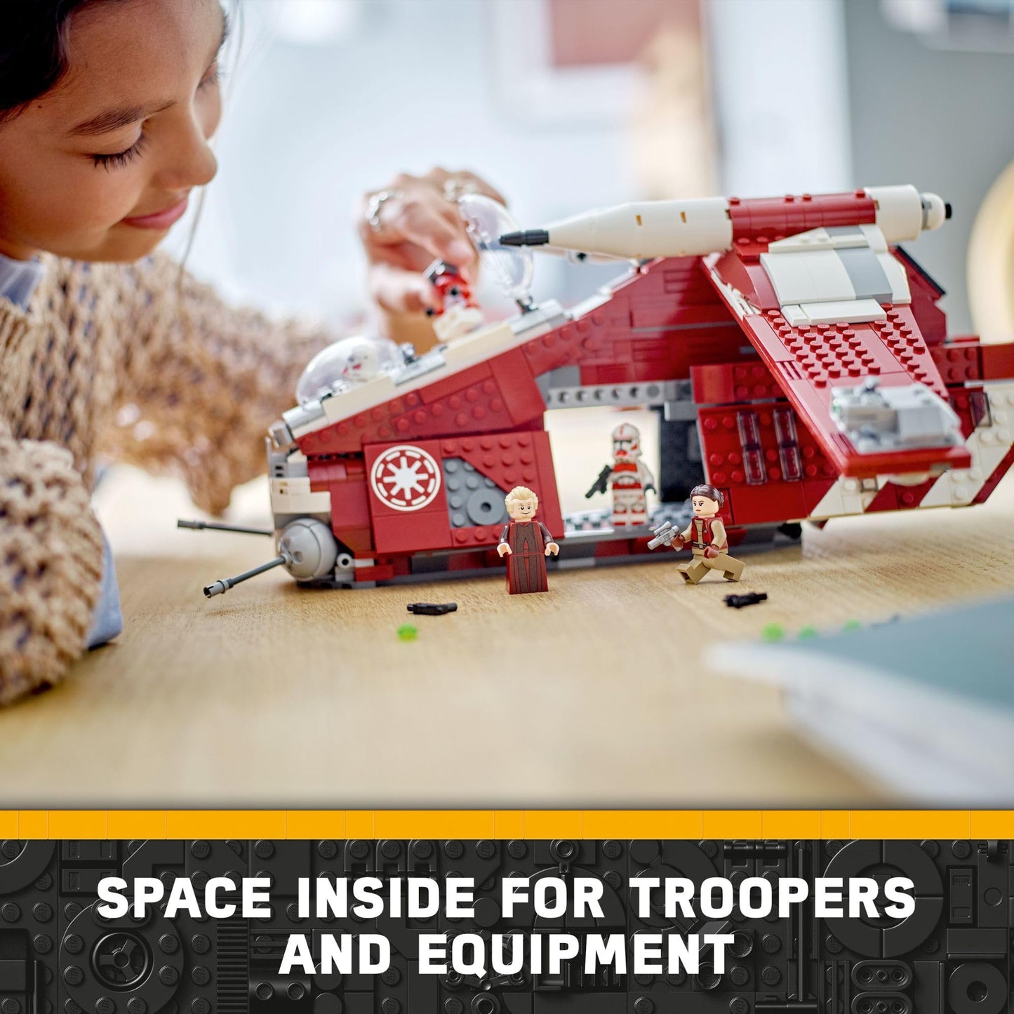 LEGO Star Wars: The Clone Wars Coruscant Guard Gunship - Buildable Star Wars Toy for 9 Year Olds - Gift Idea for Fans - Includes 3 Clone Trooper Minifigures - 75354