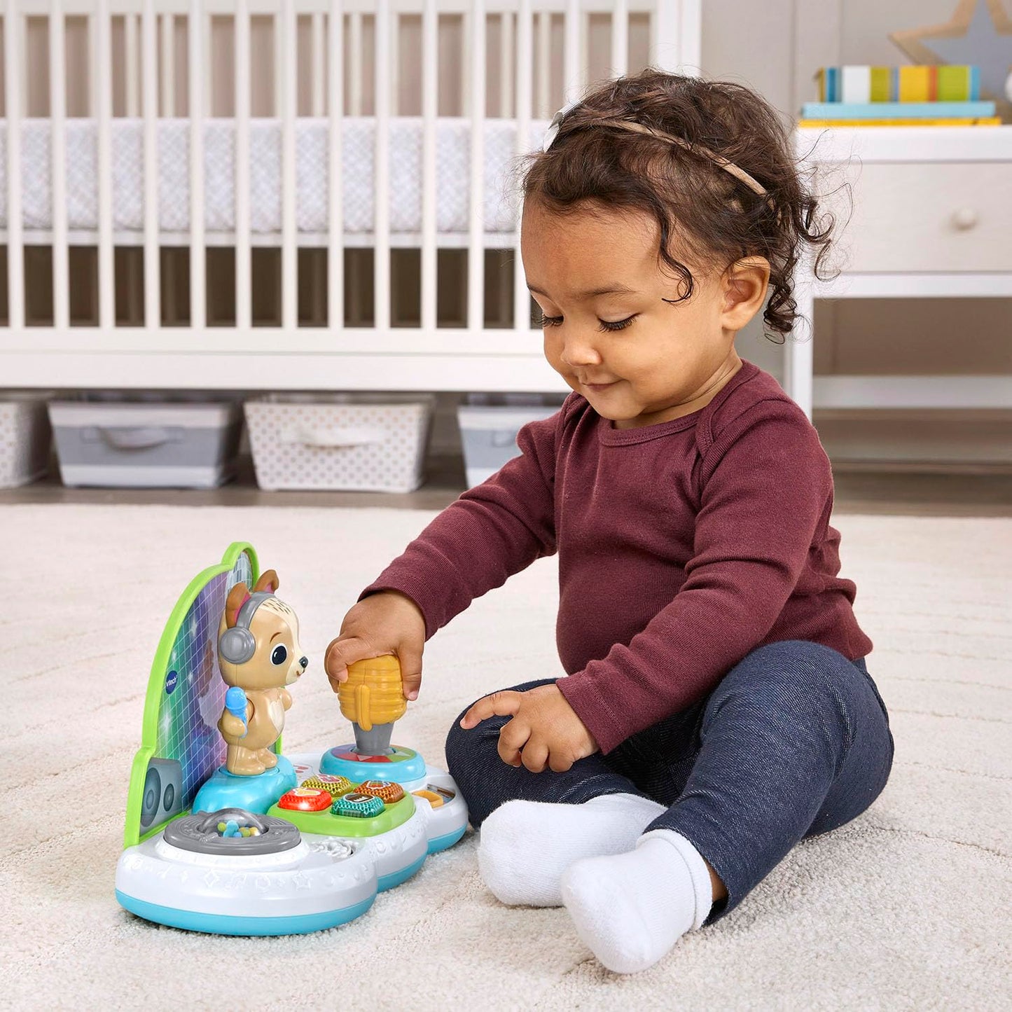 VTech Bark and Bop Dance Party Musical DJ Puppy Toy