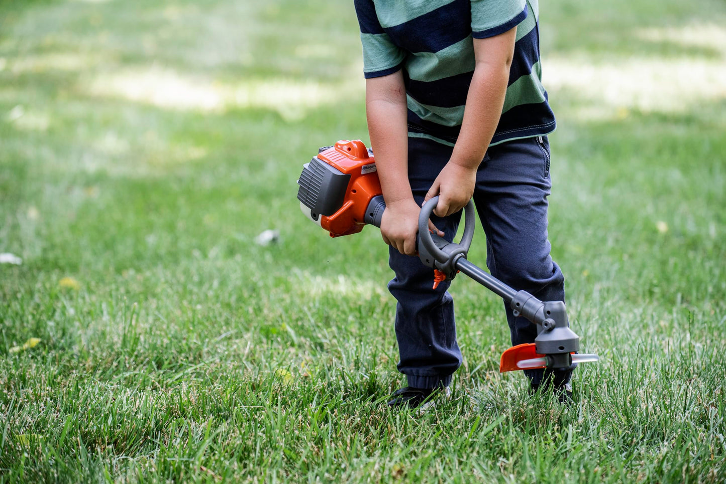 Husqvarna 223L Toy Trimmer with Realistic Sounds and Light-Up Trimmer Line, Toy Weed Eater for Kids Ages 3 and Up, 585729104