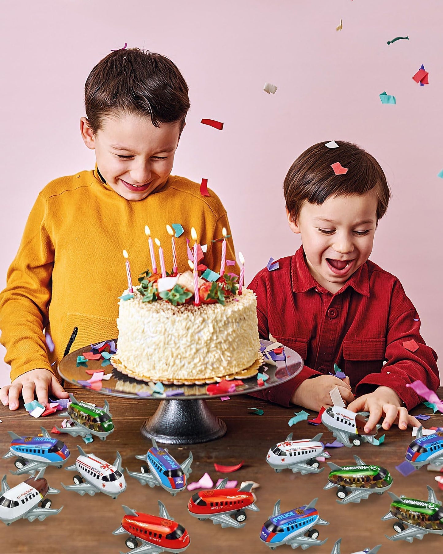 Vileafy 18 Toy Airplanes, Mini Pull Back Toys for Kids 3-5 Years Old Plane Party Favors, Treasure Box Prizes, Goodie Bag Stuffers, Small Toddler Airplane Toys for Classroom or Birthday