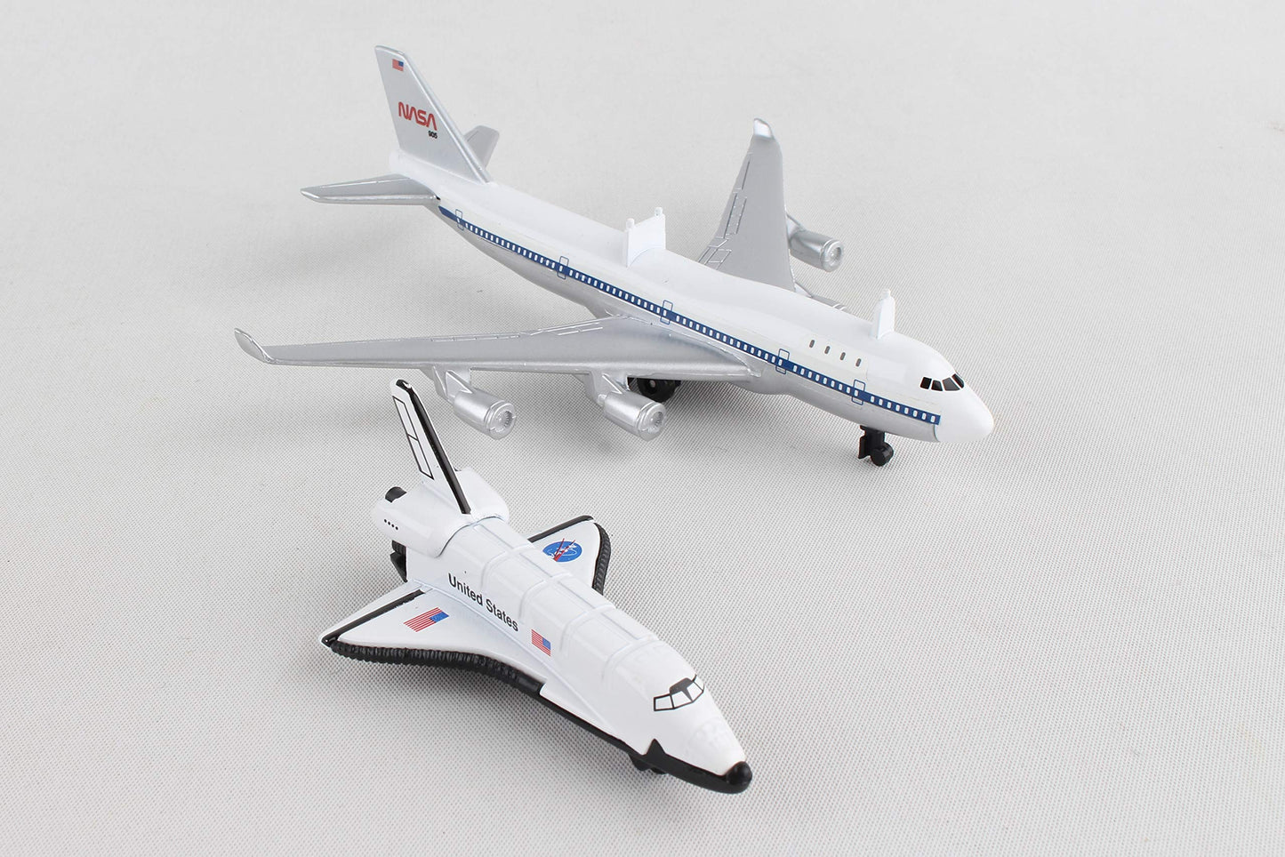 Daron Space Mission Toy Set Boeing 747 and Space Shuttle, Authentic Spacecraft Representations, Individually Packaged Playsets, Ages 3+